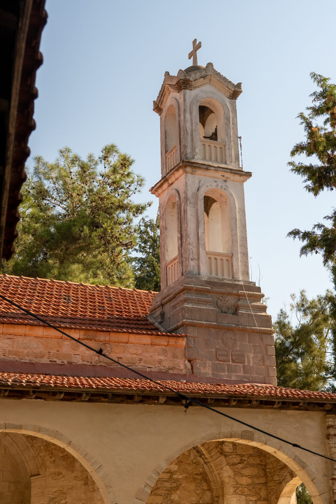 Monogenis Church